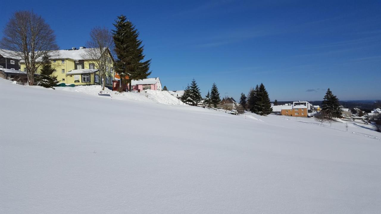 Hotel Schoene Aussicht Masserberg Exterior photo