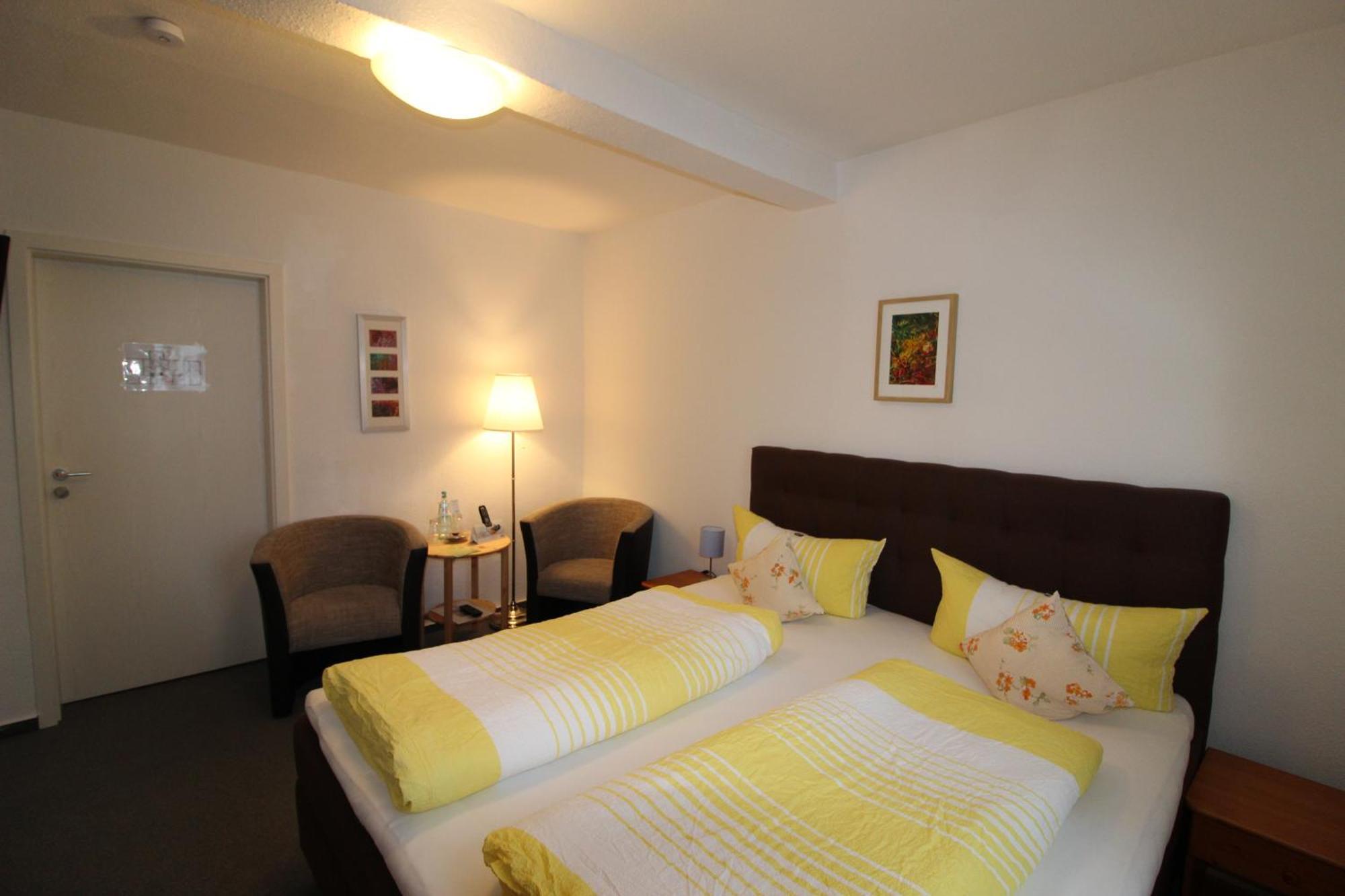 Hotel Schoene Aussicht Masserberg Room photo
