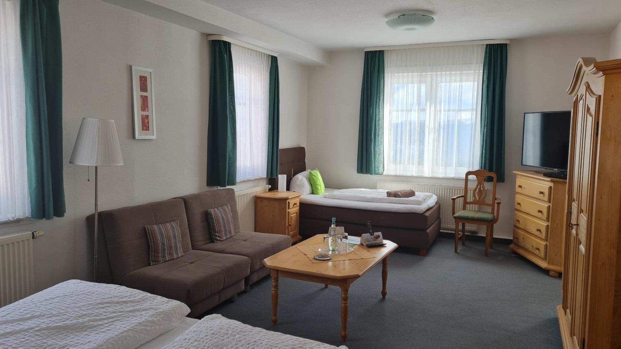 Hotel Schoene Aussicht Masserberg Room photo