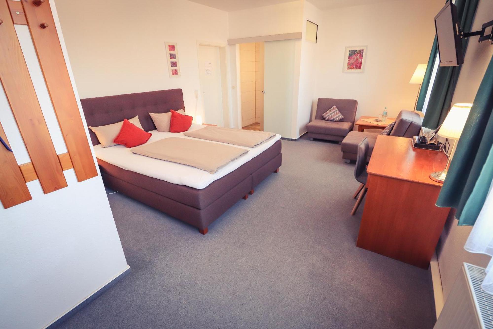 Hotel Schoene Aussicht Masserberg Room photo